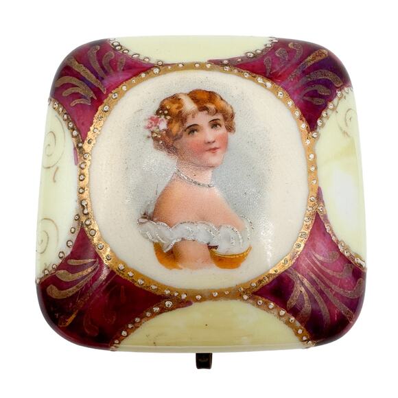 Porcelain Trinket Box Vintage Limoges Inspired Pink Gold Trim w Lady Portrait - Picture 1 of 13